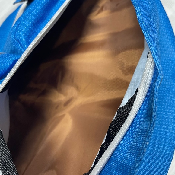 KAVU Rope Sling Bag โ Blue Tarp | NWT - Picture 6 of 13